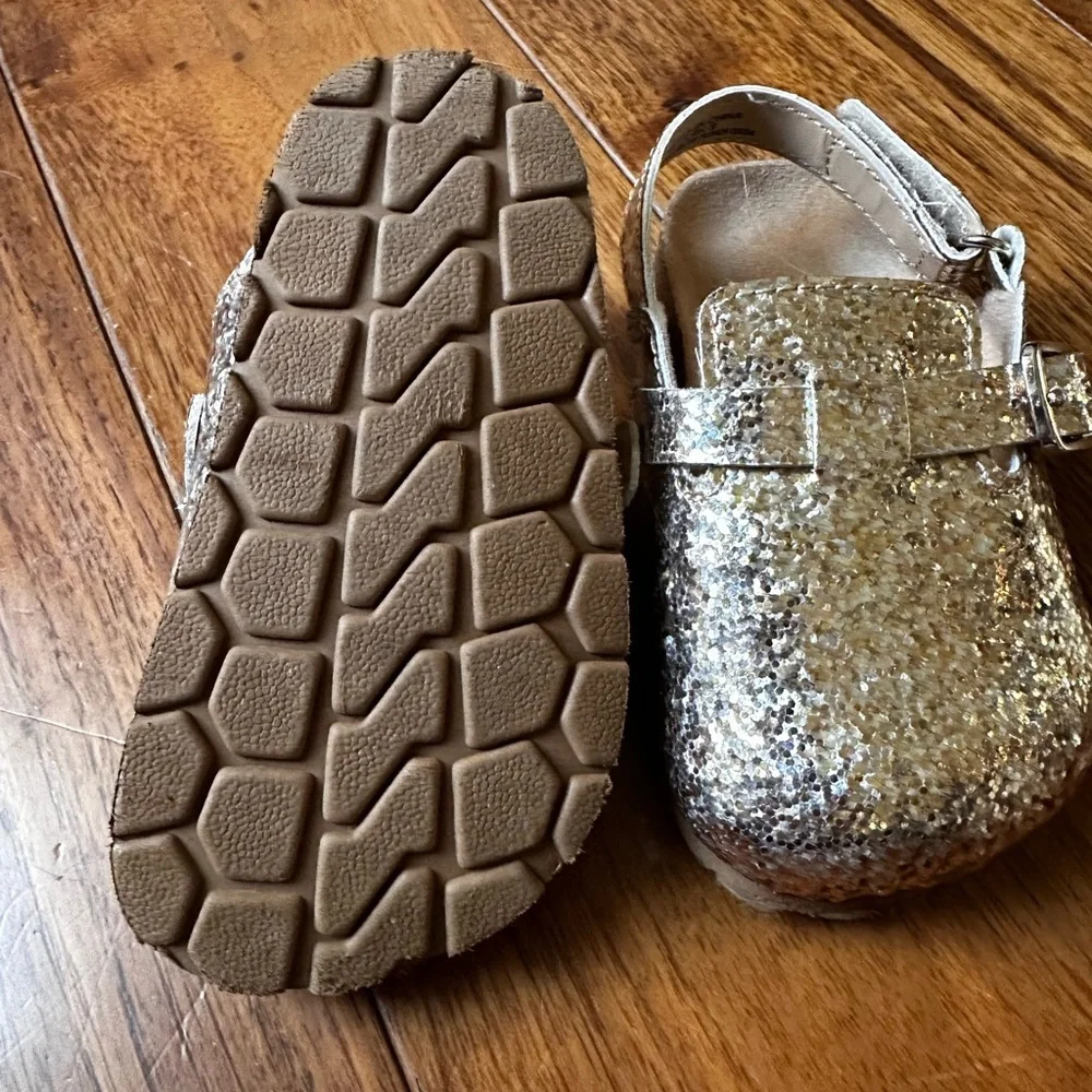 Baby GAP Glittery Gold Toddler Clogs